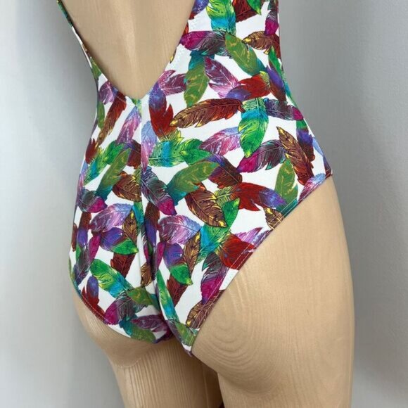 Laura Beach by Janine Robin Women's 6 White Multi Color Feather Print One Piece - Picture 3 of 12